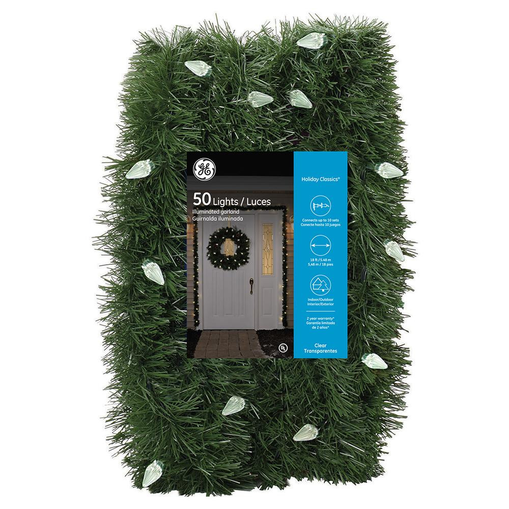 18 ft outdoor lighted garland