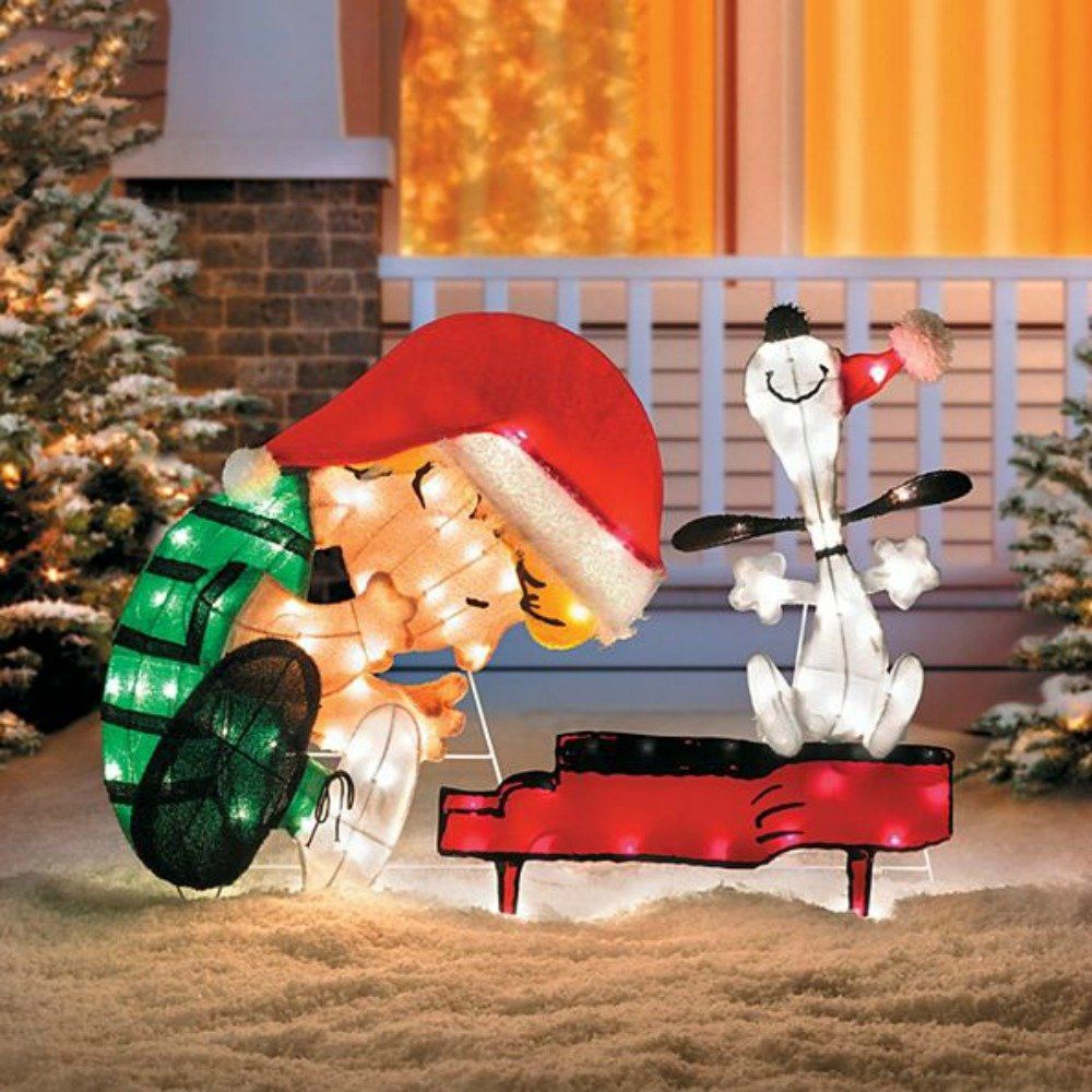 Unique Snoopy Christmas Outdoor Decorations for Simple Design