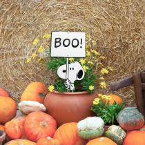 10" Snoopy with Boo Sign Peanuts Pumpkin Press-in Metal Stake Halloween Harvest Decor 